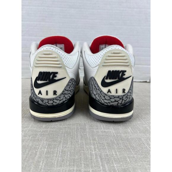 Air Jordan 3 Retro White Cement Reimagined Sz 6Y‎